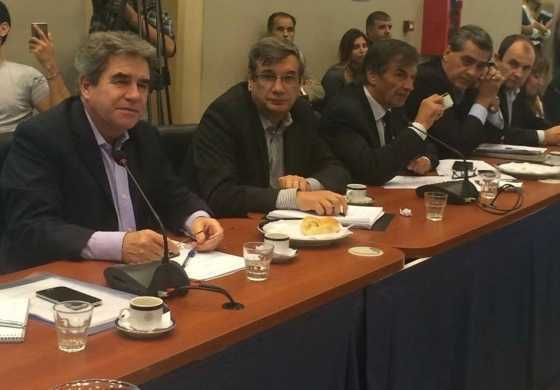  Buil criticó la forma en que la gestión kirchnerista llevó las negociaciones con Griesa