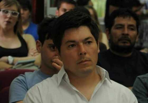  Ureta: "Macri quiere pagar deuda con más deuda"