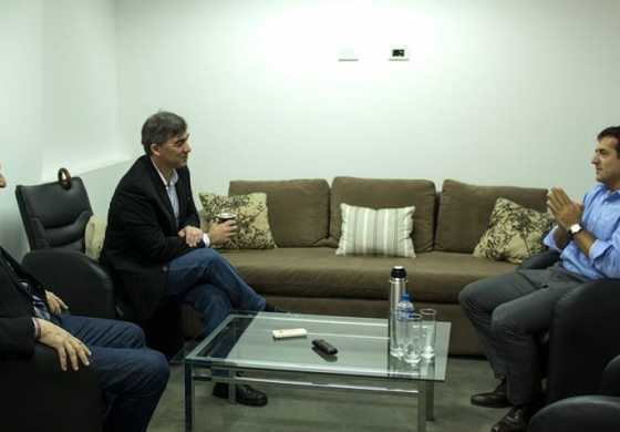 De Pietro quiere agilizar trámites de la cuarta sección electoral