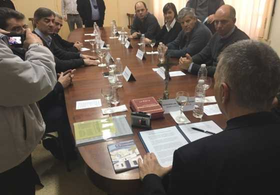 Legisladores de la cuarta sección electoral se reunieron con el Obispo Torrado Mosconi en Nueve de Julio