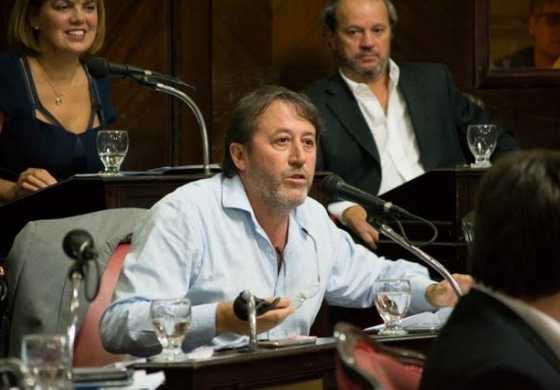 Vidal vetó la ley de Patricio García para que menores de 14 años ingresen a boliches en distritos con menos de 30.000 habitantes
