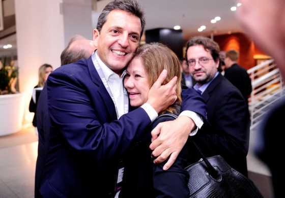 Para conservar la relación, Massa mandó a Camaño a criticar a Macri por el fraude del correo