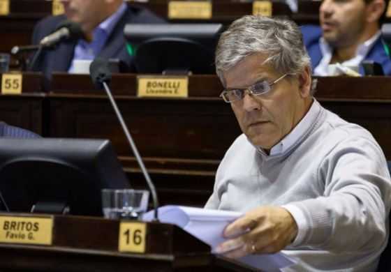 Fabio Britos lográ introducir modificaciones a la ley de Turf