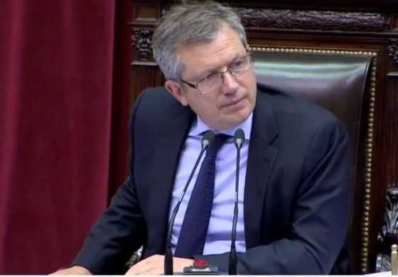 Monzó no renueva como Diputado y le buscarían una  embajada