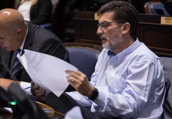 Silvestre pidió a la oposición acompañar la eliminación de los impuestos provinciales