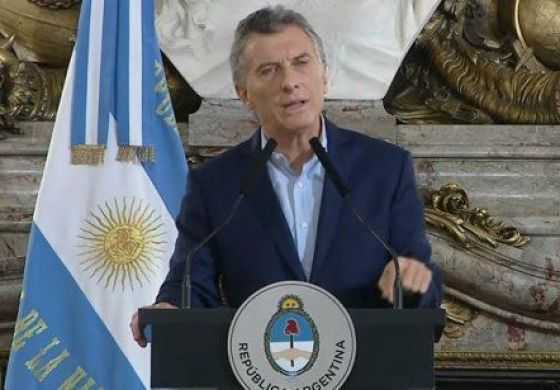 Macri anunció la asistencia financiera del FMI