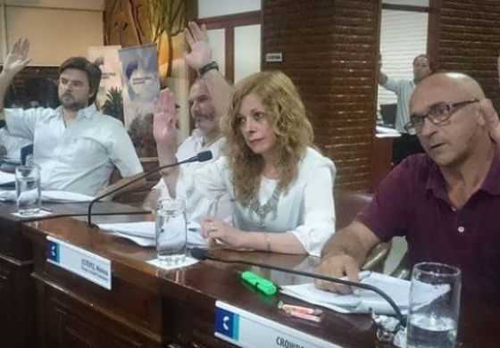 Estevez dura con la gestión de Fernández: "Falta ejecutividad, eficiencia y planificar el desarrollo del distrito"