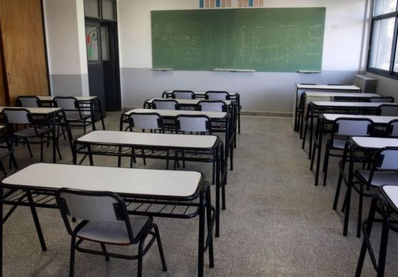 Sin acuerdo, los docentes convocaron al paro por 72 horas