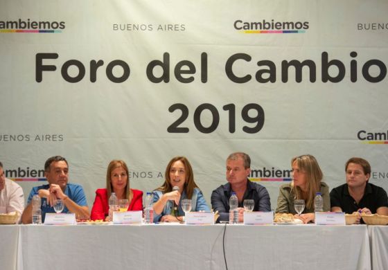 Candidatos de la Cuarta, presentes en el Foro del Cambio