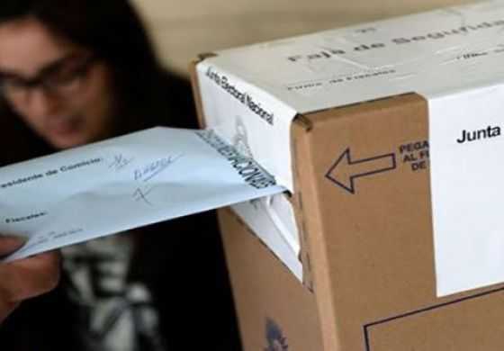 La Justicia dispuso que se publiquen los primeros datos cuando esté cargado el 10% de los votos de los principales distritos