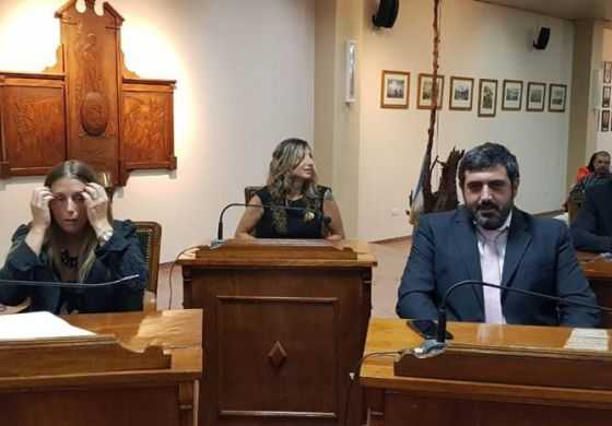  Concejales de la oposición quieren saber porqué se excluyeron a vecinos de América del servicio de internet por fibra óptica
