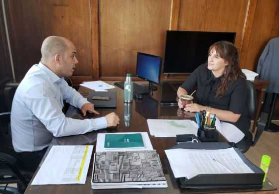 Avelino Zurro se reunió con la senadora nuevejuliense Defunchio