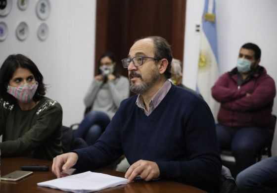  Concejales opositores presentaron el proyecto de incremento de tasas al Secretario de Hacienda 