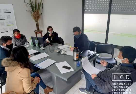  Concejales avanzan en proyecto de regulación de centros de actividad física