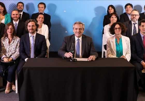 Intendentes del peronismo ponen la mira en el gabinete de Alberto y le cuentan los días a los funcionarios "lentos"