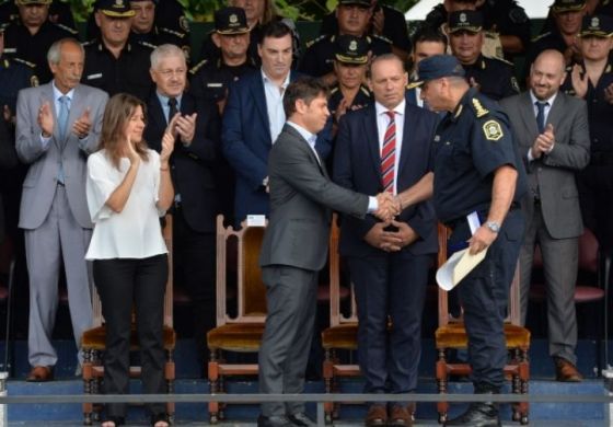 Kicillof lanzó otra aumento salarial para la Policía