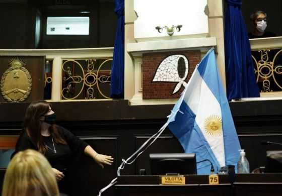 La Cuarta protagonista de una jornada histórica para Diputados