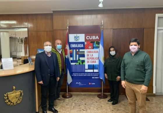 Traverso se reunió con autoridades cubanas
