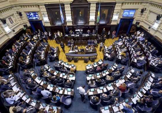 Se inicia la discusión por el Presupuesto 2022: FIM, condonación COVID y proyecciones 