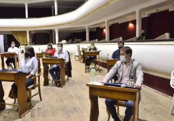  El oficialismo radical se subió a un proyecto macrista