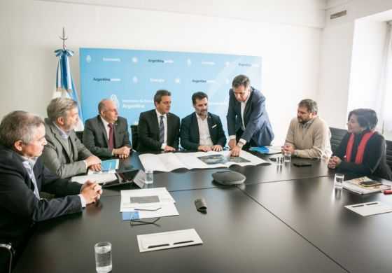Juanci Martínez: "Esta obra del gasoducto de América es fundamental para potenciar el desarrollo de nuestro distrito"