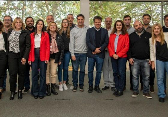 Con la crisis como principal tema, Manes reunió a la tropa radical de la Cuarta 