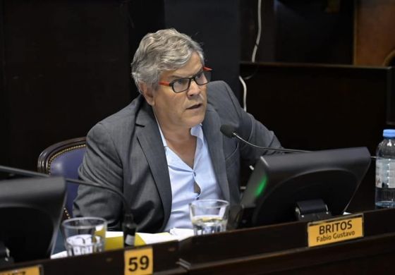  Fabio Britos se bajó de toda candidatura: "Es irrevocable", dijo