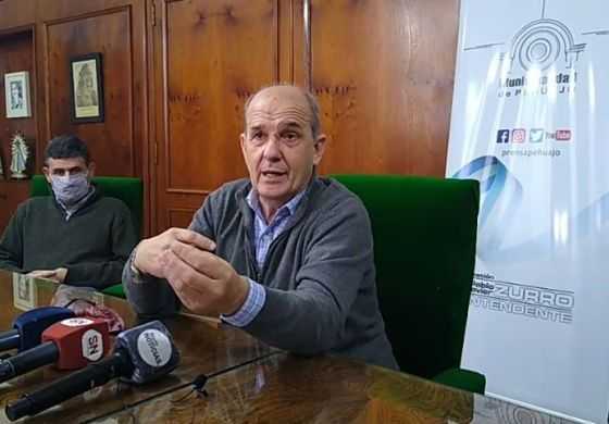  Zurro busca declarar "personas no gratas" a las y los legisladores que voten a favor de la "Ley Ómnibus" y el DNU 