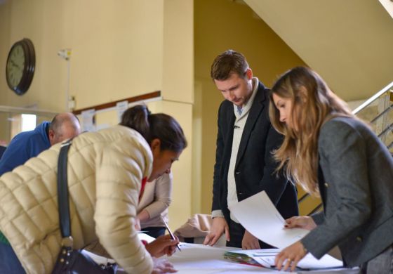  Ferraris dio el puntapié para que más familias tengan la escritura gratuita de sus hogares