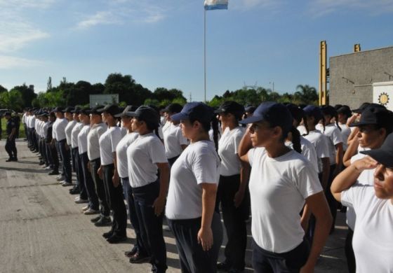  Aprobaron un proyecto del FR para que aspirantes a policías cuenten con el boleto estudiantil