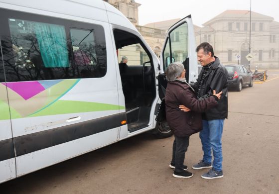  Comenzó a funcionar la combi gratis que conecta a las localidades del distrito