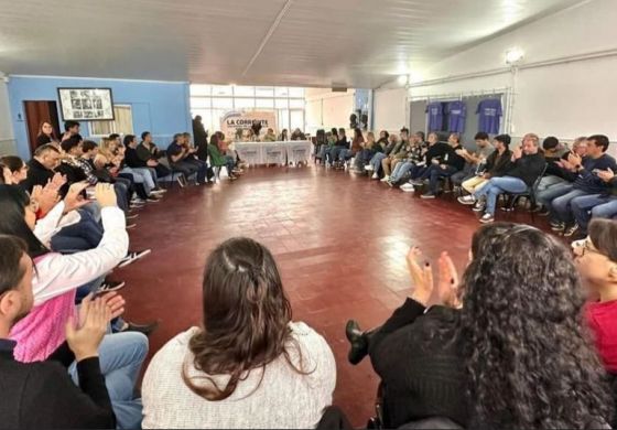 La Corriente de la Cuarta acelera los encuentros para construir una alternativa opositora a Milei