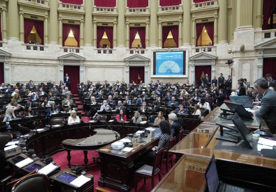 Diputados le bajaron el pulgar al DNU para otorgar fondos millonarios a la SIDE: así fueron los votos de la Cuarta