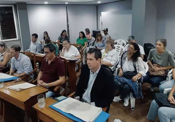  La oposición pide explicaciones al Gobierno de Serenal por presunta "corrupción" que involucra a empleados municipales
