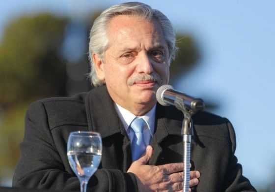  El Concejo declaró a Alberto Fernández como "persona no grata" para la ciudad