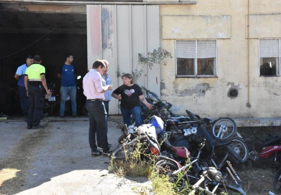 De basura a llenar la biblioteca: la medida que tomó una comuna de la Cuarta sobre la chatarra