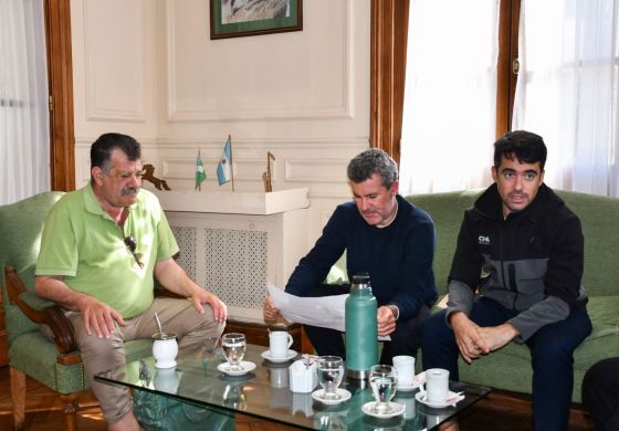 Intendente de la Cuarta evalúa oportunidades con directivos de Chiavabat: los detalles