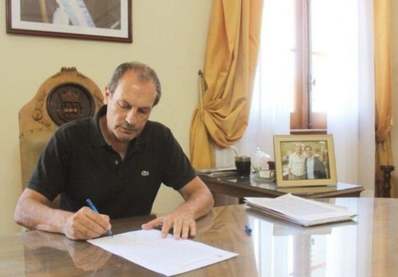  Stadnik refuerza la política salarial y acuerda una nueva suba para los municipales
