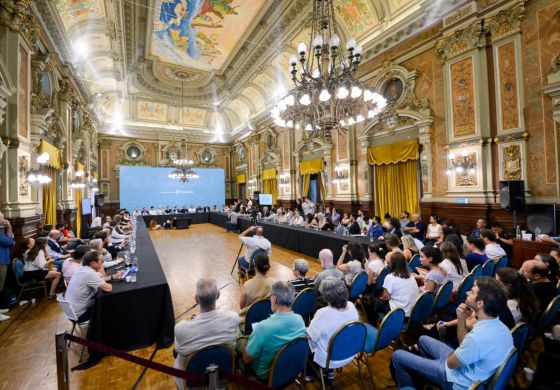 Con presencia de la Cuarta, Kicillof anunció un giro millonario para proyectos de investigación científica