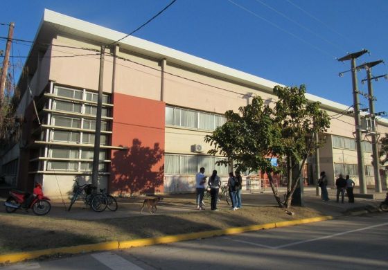  Decreto y polémica por obra de gas en una escuela