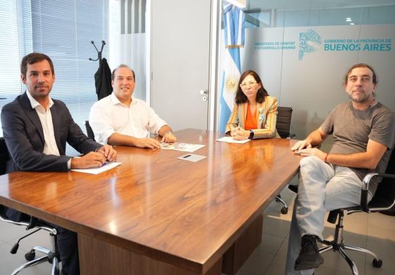  Recoulat pone al distrito en la agenda provincial: obras y viviendas en foco