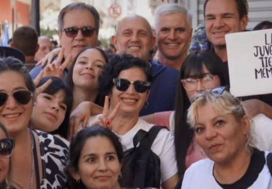 Memoria, Verdad y Justicia: con Massa al frente, el FR de la Cuarta dijo presente en Plaza de Mayo
