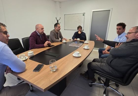 "Si queremos ganar, solos no alcanza": Petrecca pisó distrito peronista con la mente en 2027