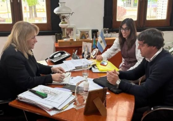 Revilla abrió una nueva vía de diálogo con Provincia y puso el foco en el transporte escolar rural 