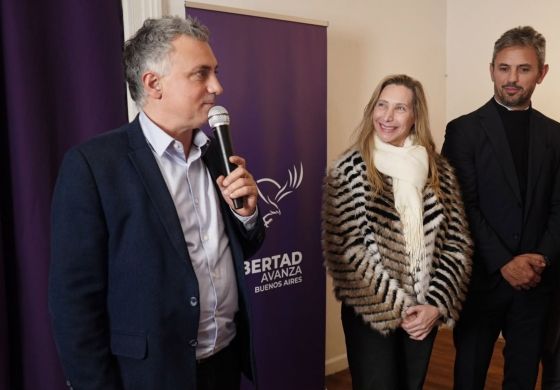 La tropa libertaria de la Cuarta sumó músculo a la apertura de la nueva sede provincial